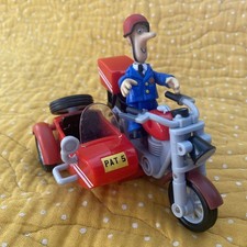 Postman Pat 5  Motorbike Side