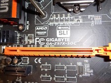 GIGABYTE GA-Z97X-SOC Force Z97