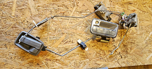 Door lock rear - lock, isuzu