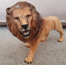 Vintage Beswick Lion Facing
