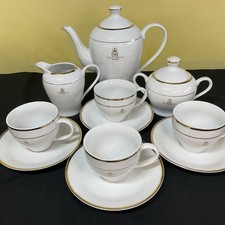 Royal doulton the queens - doulton,