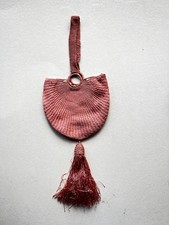 Vintage 1930s pink Silk   evening bag with tassel flapper Art Deco 1920s