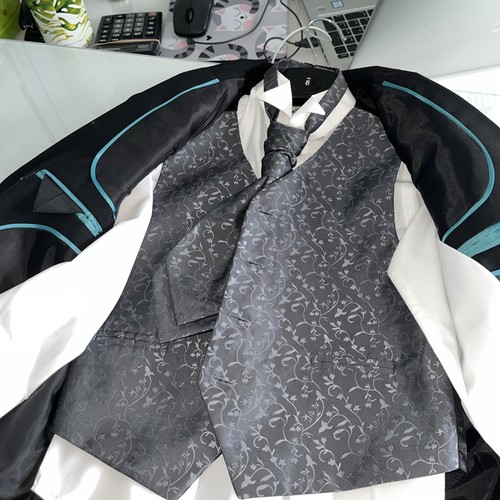 Page boy jacket - boy, tie