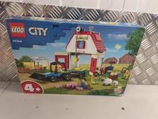 LEGO CITY: Barn & Farm Animals