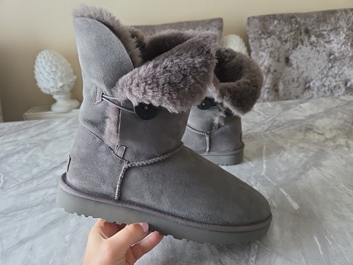 Ugg bailey button - button, ii