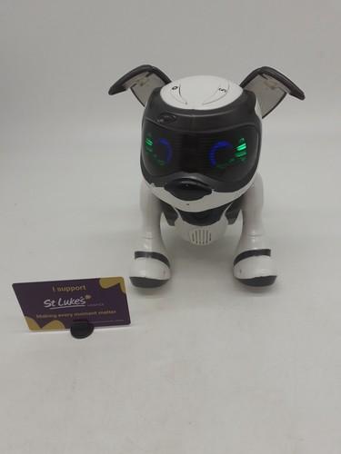 Teksta robotic dog responds - dog, to