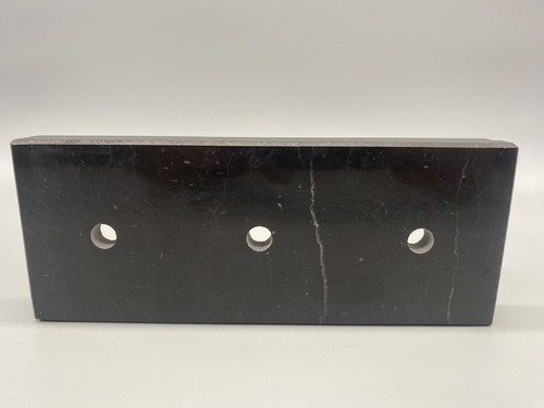 Hole black marble - 3,