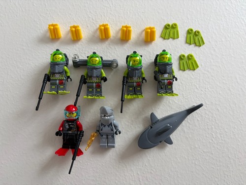 Lego atlantis scuba divers - lego,