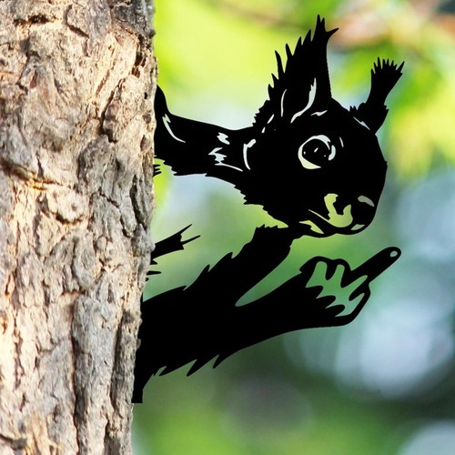 Peeking squirrel metal - peeking,