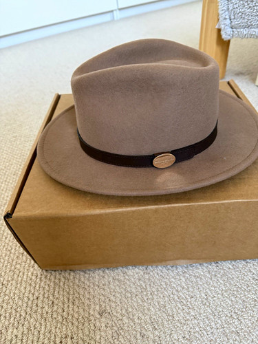 Hicks brown felt - brown,