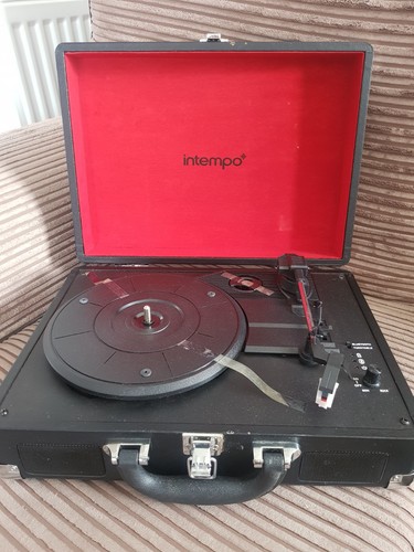 Intempo black retro portable - black,