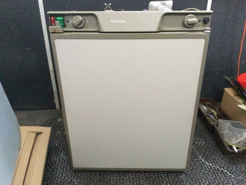 Electrolux fridge 24v - fridge, gas