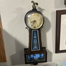 Working Antique New Haven 8 Day, Jeweled Balance Banjo Clock. Measures 18" Tall