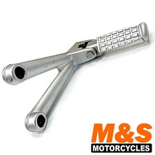 Triumph T509 Speed Triple LH Pillion Footrest Hanger & Peg 97-01 | OEM T2080208