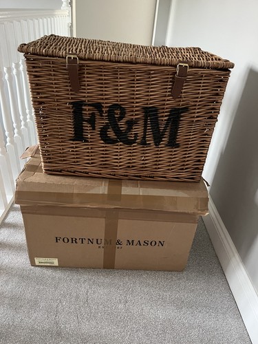 Fortnum mason large - &,