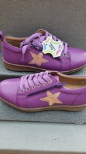 Adesso  Honor Leather Star