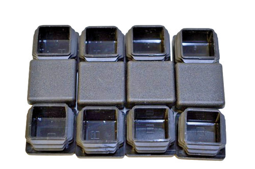 Square plastic end - plastic, caps