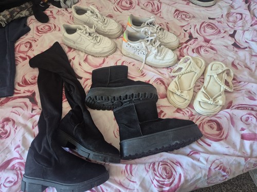 Womens shoe bundle - shoe, 5/5.5