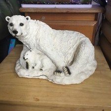 garden ornament Polar Bear with Cub ￼large