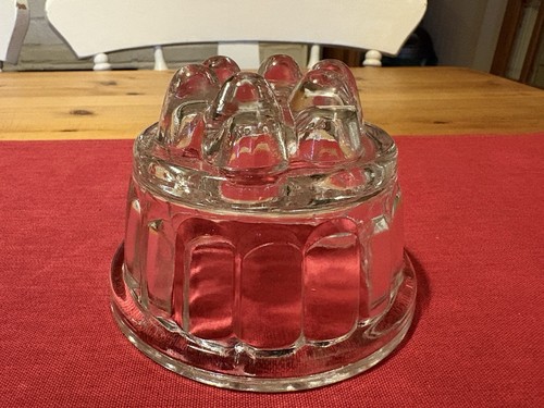 Vintage clear pressed - clear,