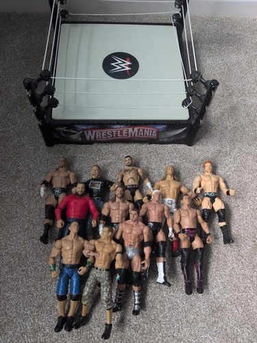 Huge wrestlemania bundle - huge,