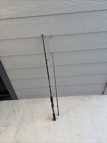 Shakespeare ugly stik gx2 - shakespeare,