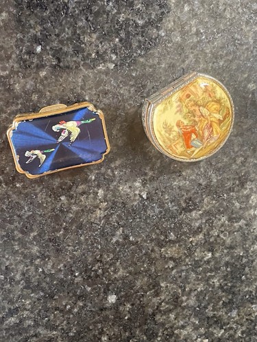 Old snuff boxes - 2x,