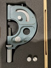 *SALE* Mitutoyo Caliper Micrometer 25-50mm 0.002mm Increments 523-102