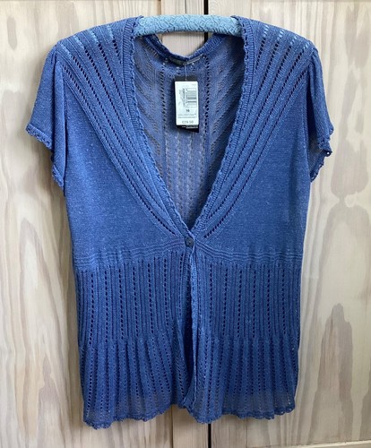 Pretty short sleeved - short,