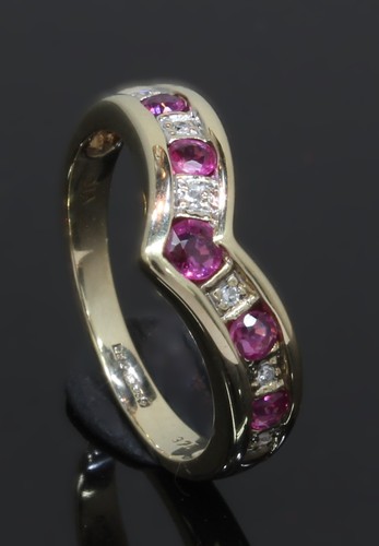 Carat yellow gold - carat,