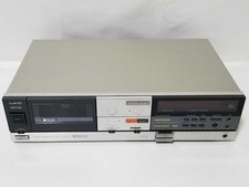 Hitachi D-8 Lo-D Cassette Deck