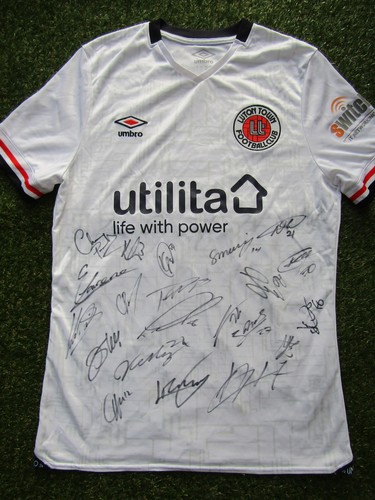 Luton town football shirt - luton,