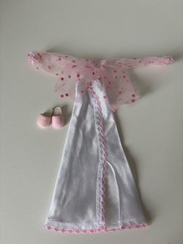Sindy doll vintage - , pedigree