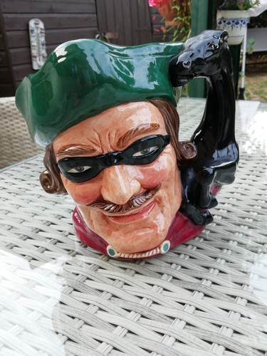 Large royal doulton character - doulton,