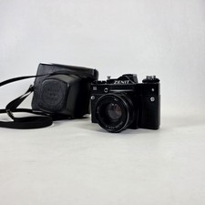 Zenit 11 35mm SLR film Camera