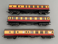 3 Hornby Red & Cream OO Coaches, 2 x LMS Comp & Brake, 1  x BR MK1 Corr Brake
