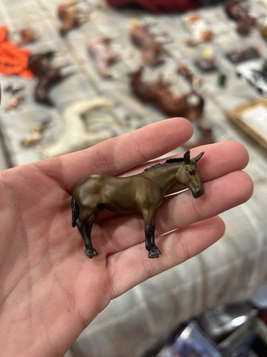 Micro mini artist - mini, resin