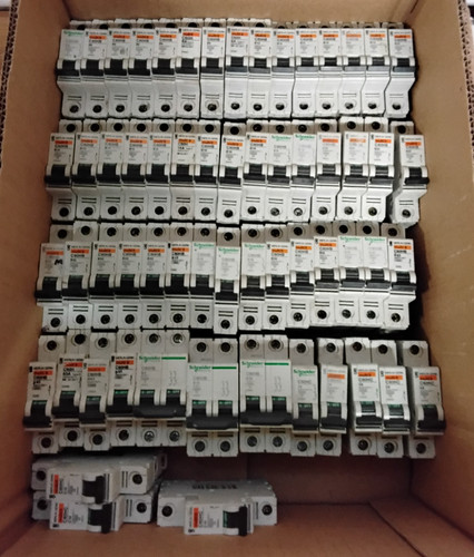 Schneider c60hb and c60 - c60, hc