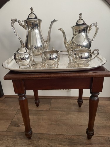 Silver plate vintage - plate,