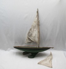 Vintage Triang 16in tin plate