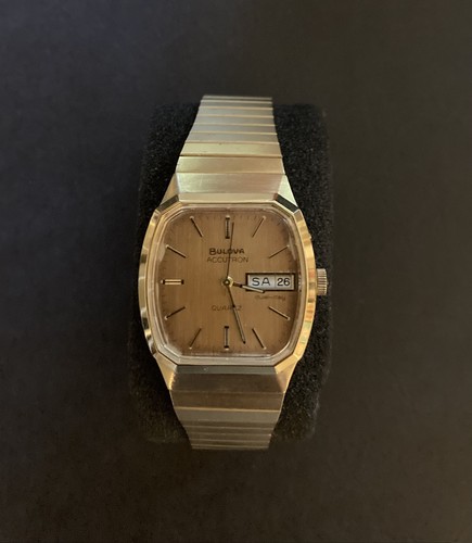 Vintage bulova accutron - bulova,
