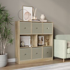 Asymmetrical 8 Oak Cube