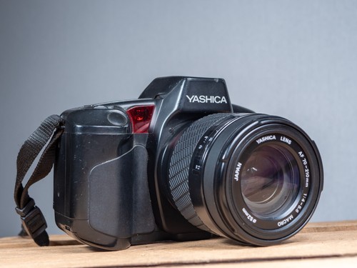 Yashica 270 auto focus slr - auto,
