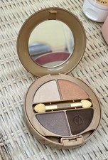 New Virgin Vie Eyeshadow Lip