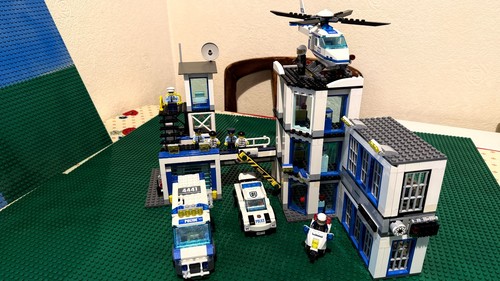 Lego city 60141 police - city, station