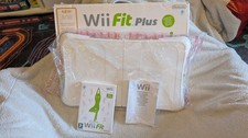 Nintendo wii fit plus box