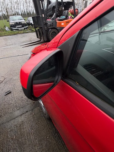 2017 vauxhall viva left - vauxhall,