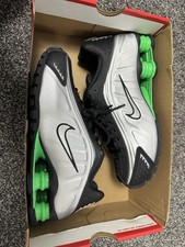 Nike Shox R4 Men's Trainers