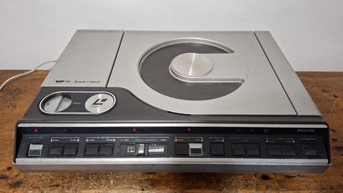 Philips laser disc player - philips,