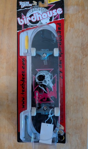 Tech deck birdhouse handboard - birdhouse,